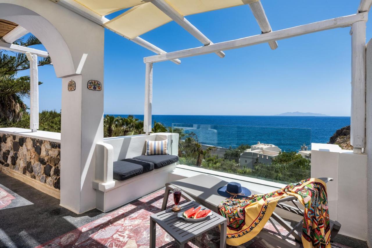 Moschatos Beach House Камарі Екстер'єр фото