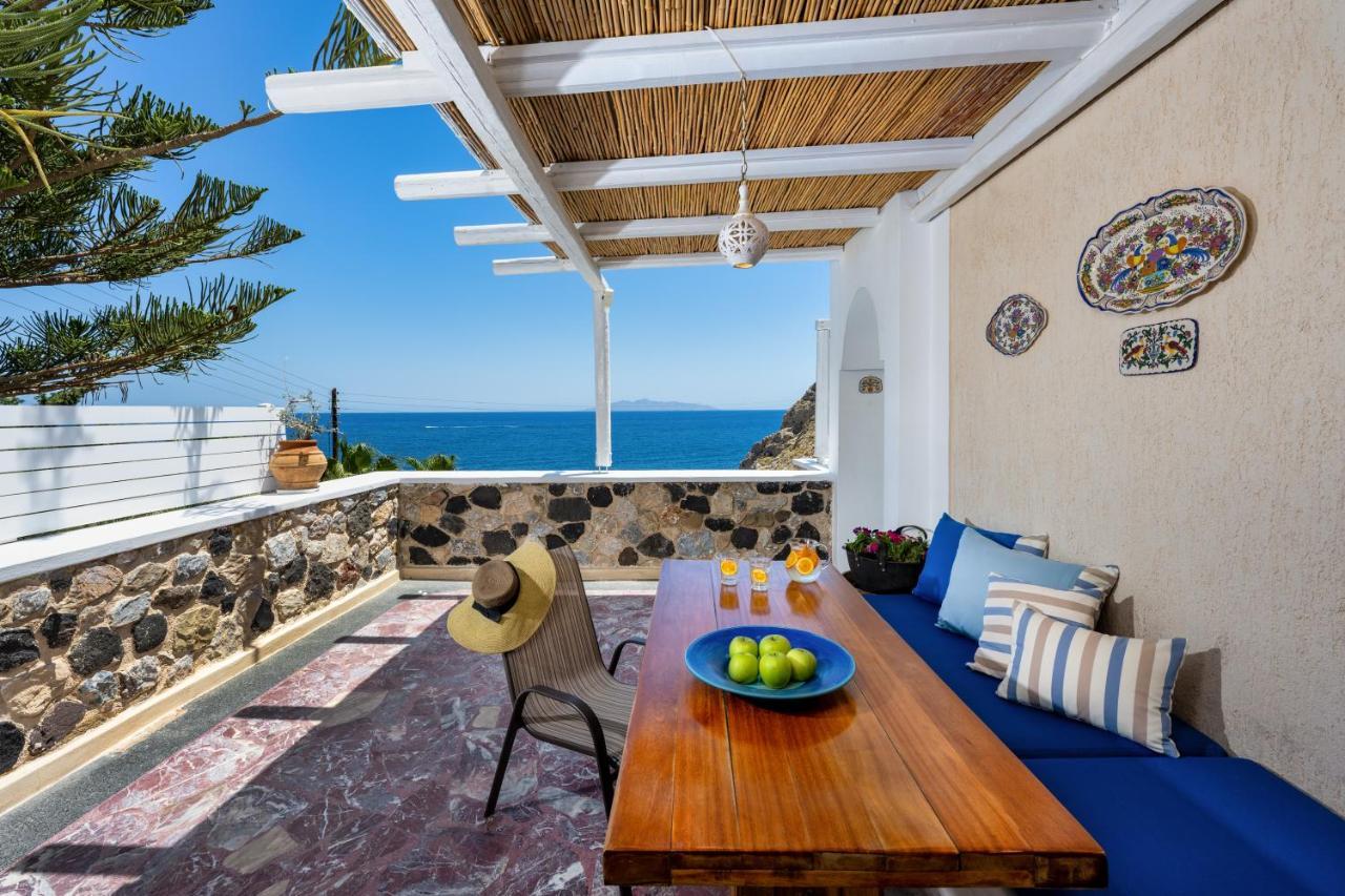 Moschatos Beach House Камарі Екстер'єр фото