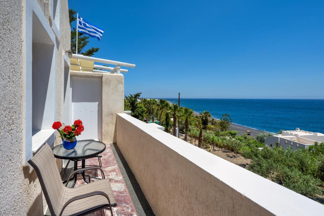 Moschatos Beach House Камарі Екстер'єр фото