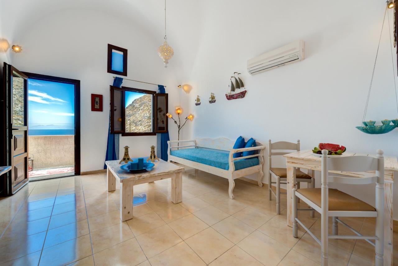 Moschatos Beach House Камарі Екстер'єр фото